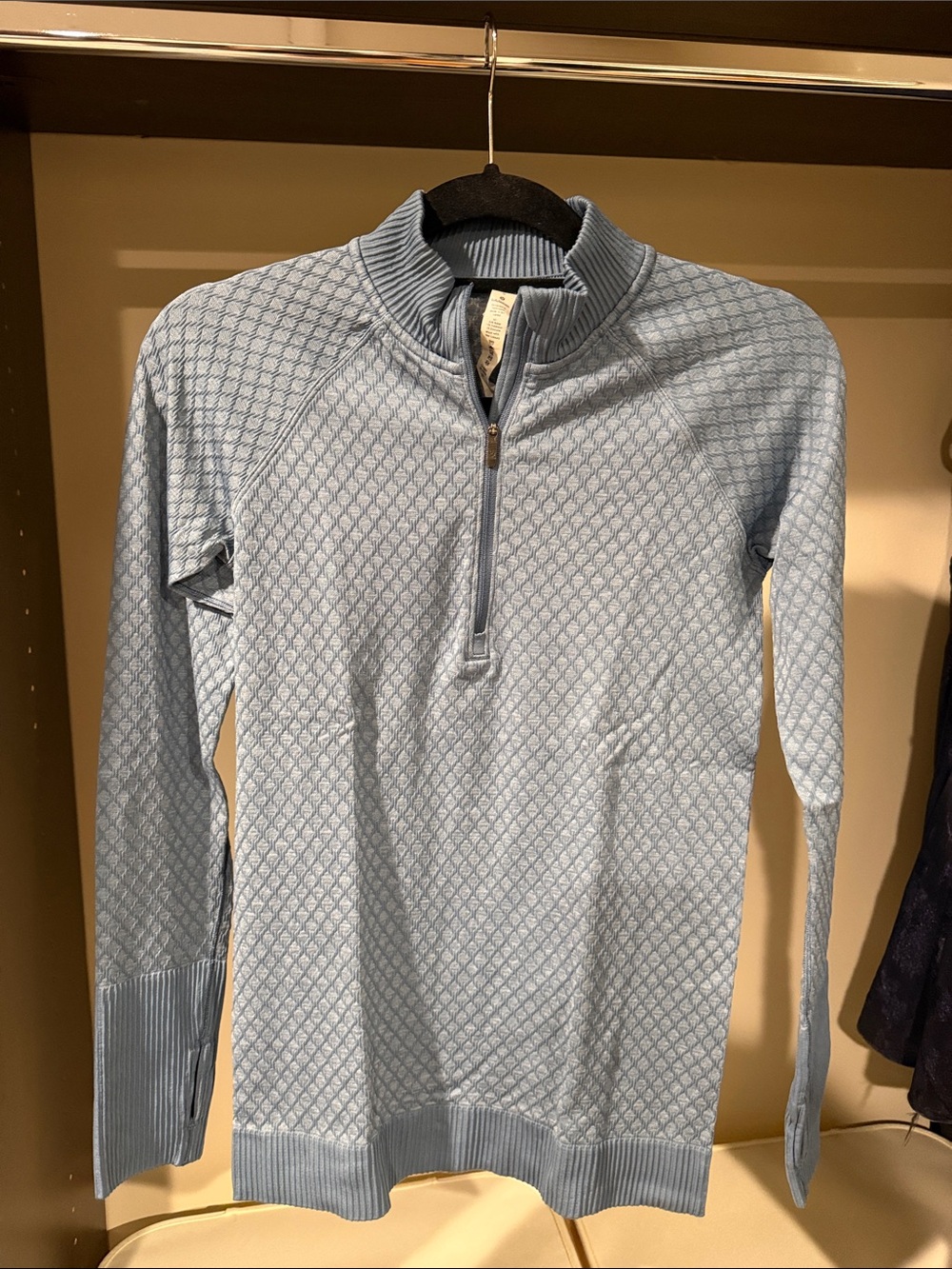 Lululemon Women’s Quarter Zip